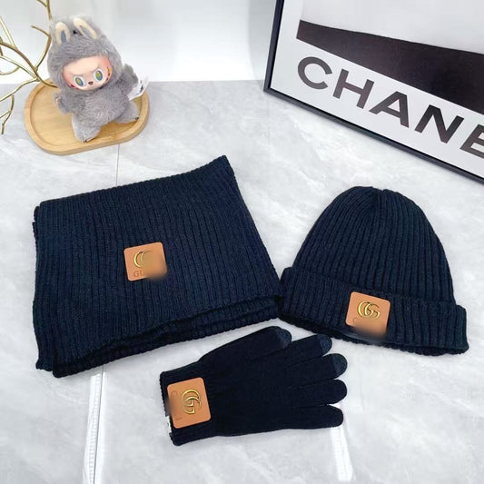 G hat, scarf, and gloves three-piece set