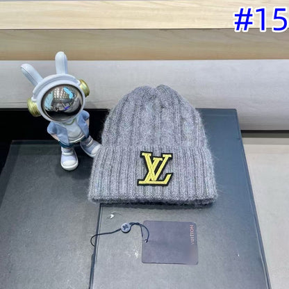 L  autumn and winter new knitted hat