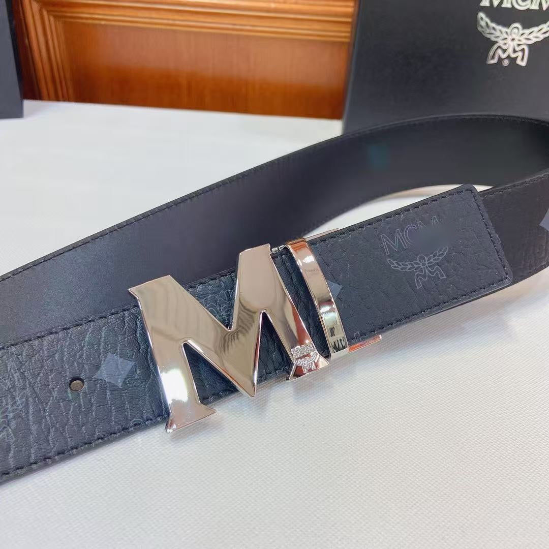 M  leather belt  delivery 3 to 7 working days Attached gift box