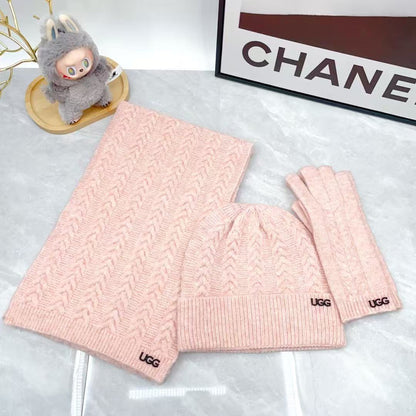 GG  hat, gloves, scarf three-piece set U