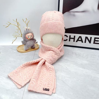 GG  hat, gloves, scarf three-piece set U