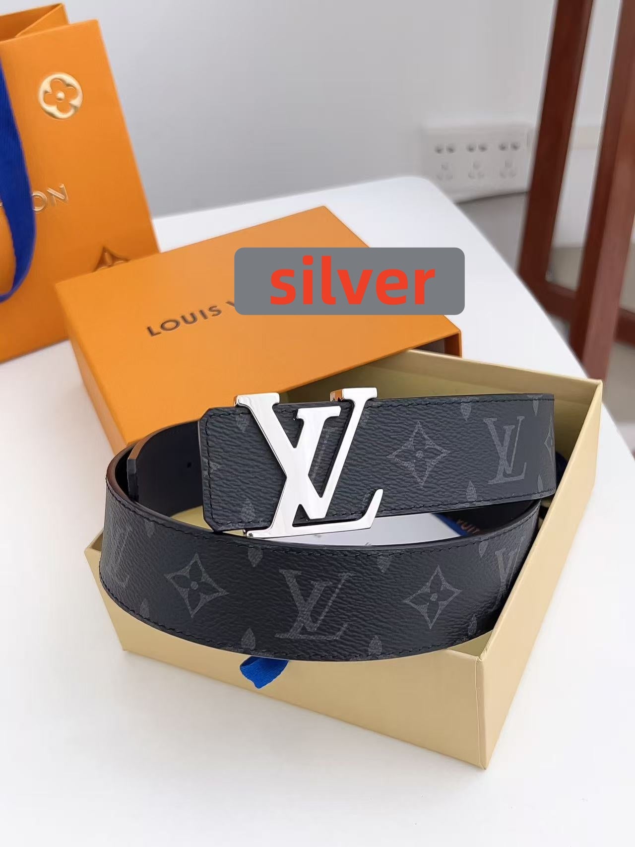L Genuine leather belt V delivery 3 to 7 working days