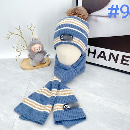 G hat, scarf, and gloves three-piece set